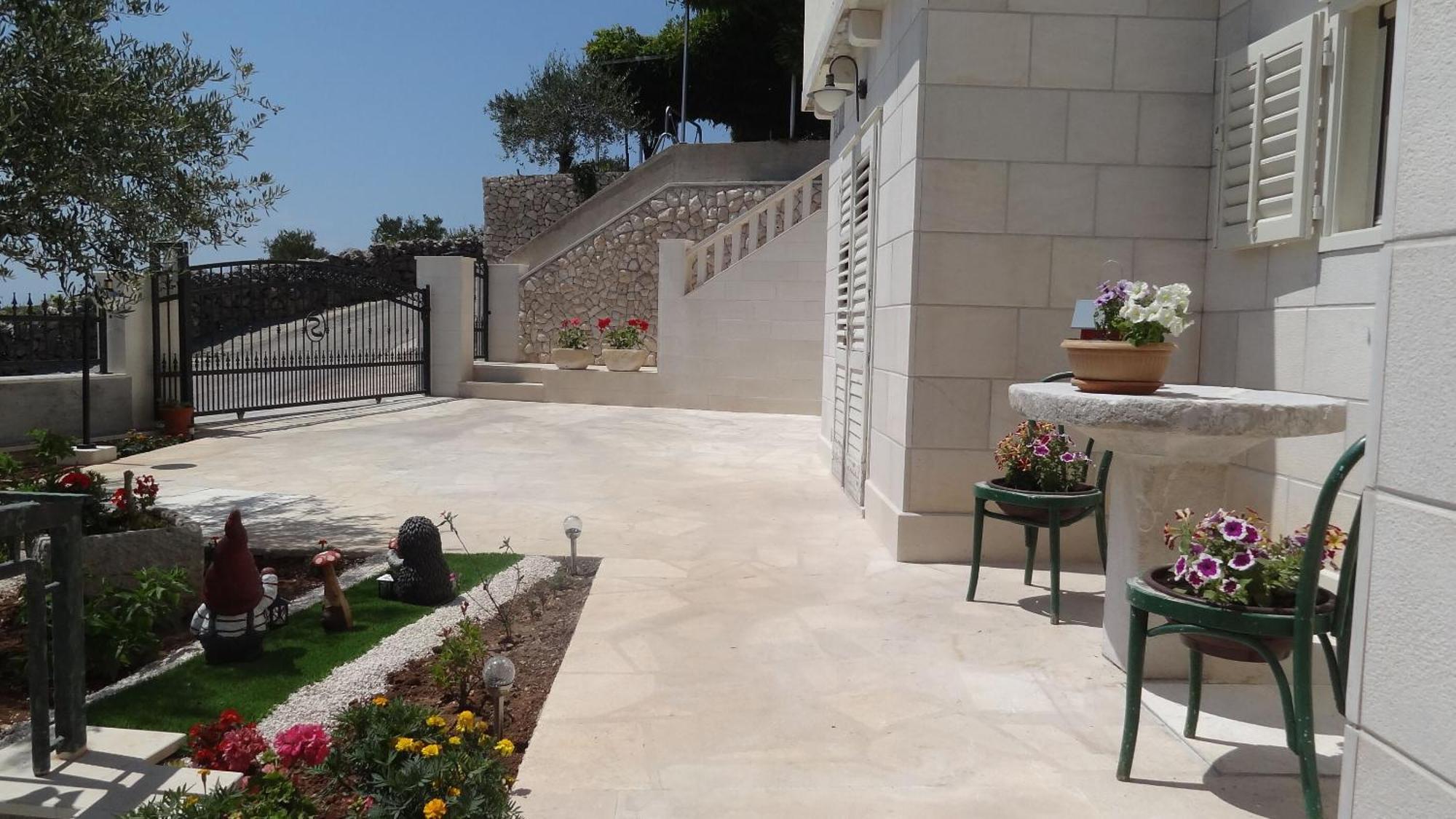 Apartments Branka - 30 M From Beach Sevid Kültér fotó