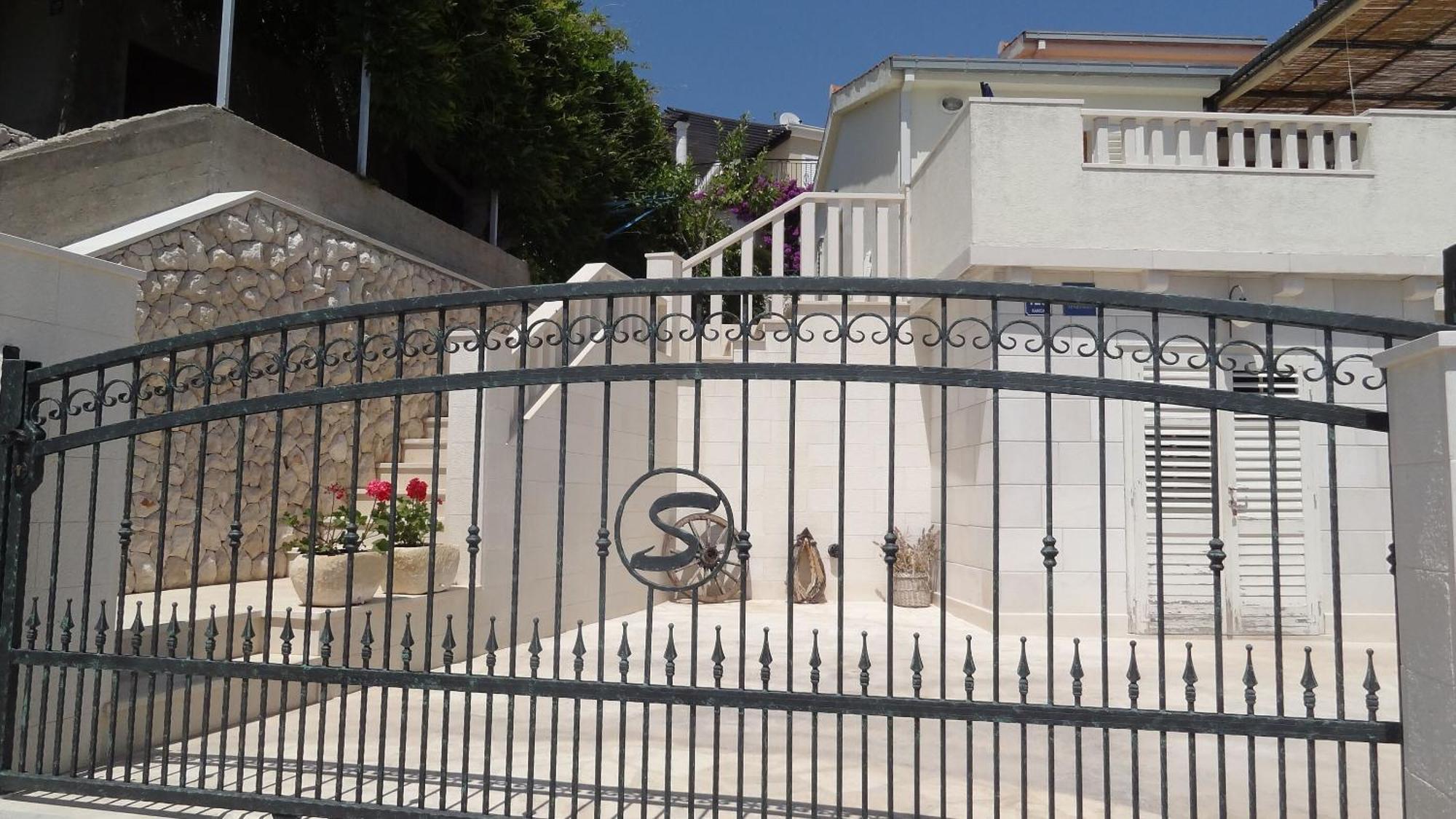Apartments Branka - 30 M From Beach Sevid Kültér fotó